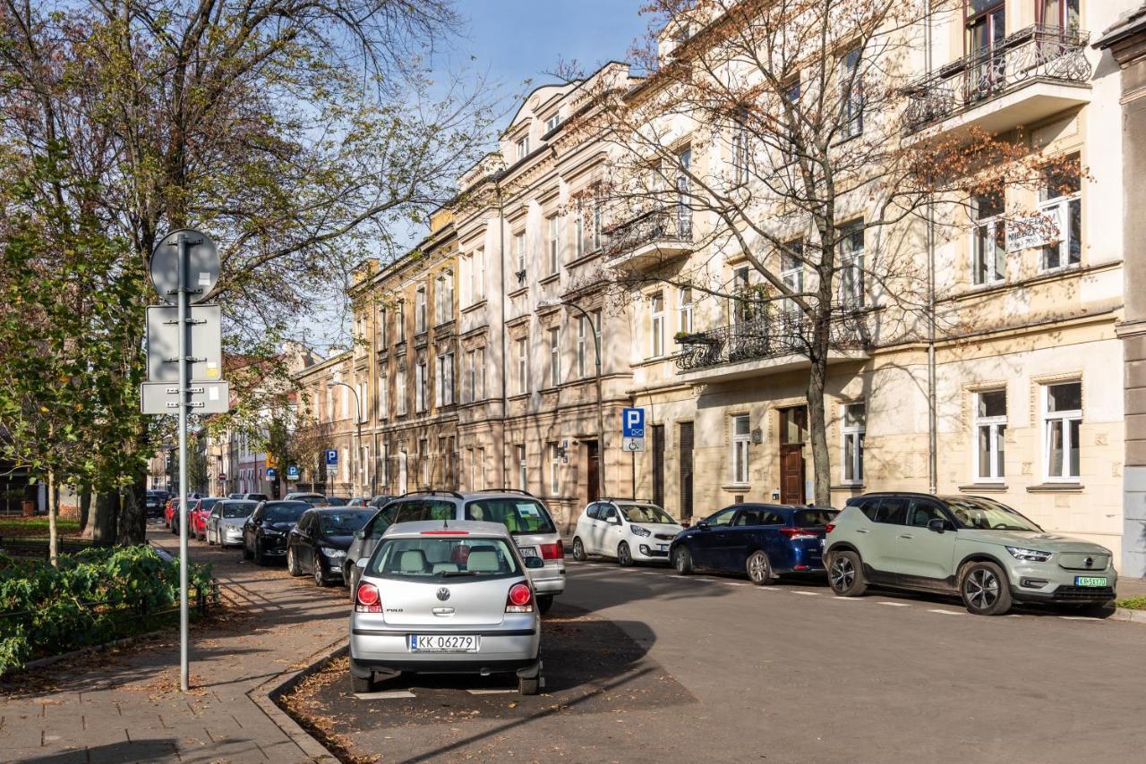 Dwupoziomowy Apartament Na Starym Podgorzu - By Upstairs Краків Екстер'єр фото
